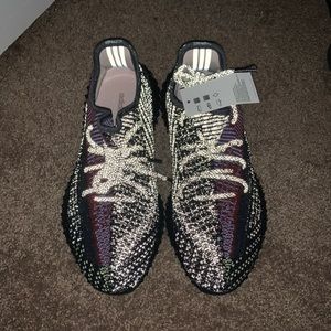 Yeezy boost 350 v2 yecheil réflective